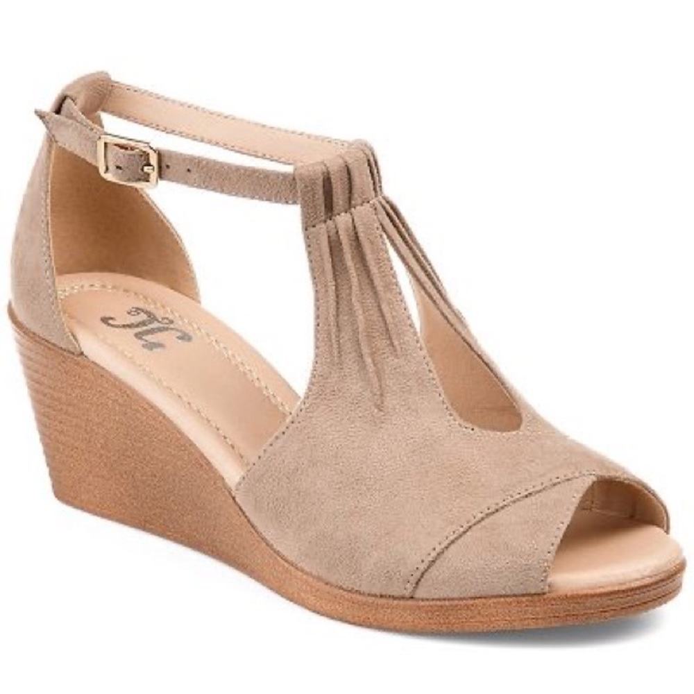 Wedge T-Strap Peep-Toe Sandal in Taupe